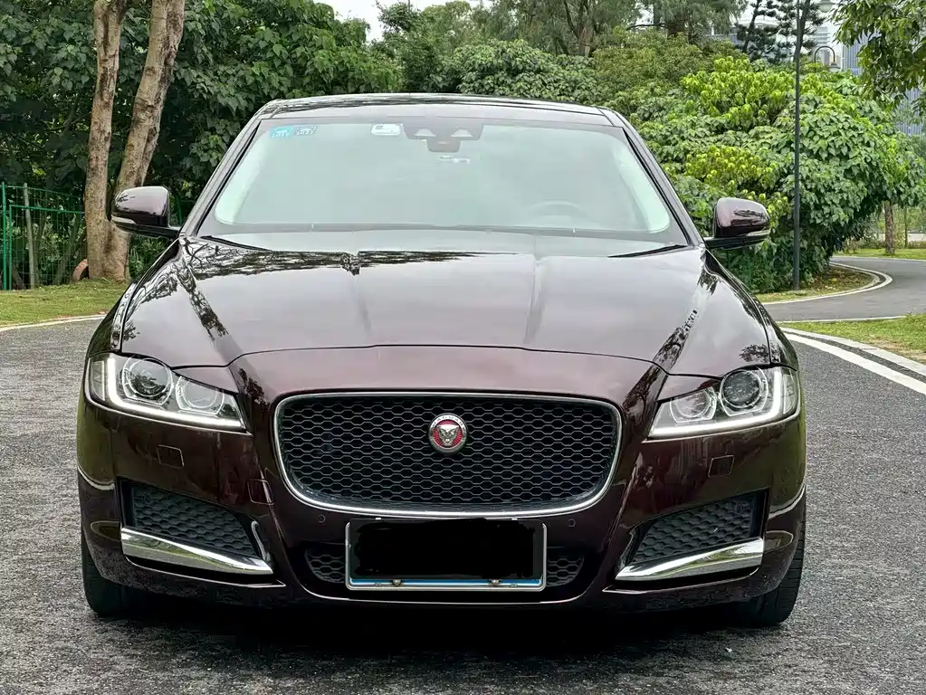 Jaguar XFL 2017 — фото 2