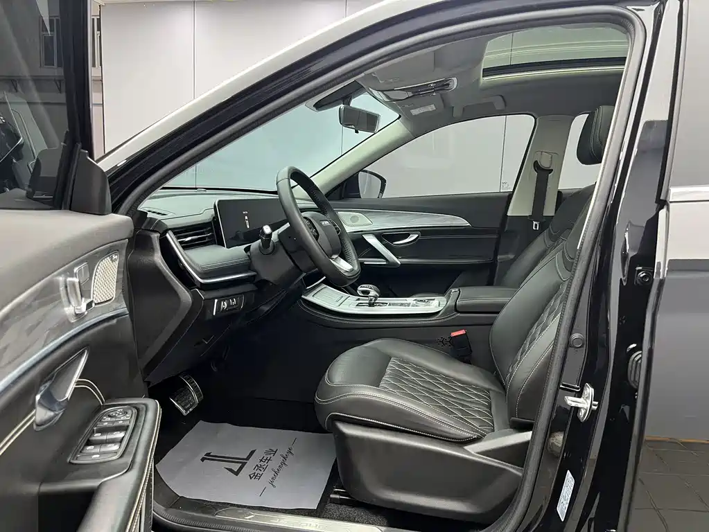 Jetour X70 PLUS 2023