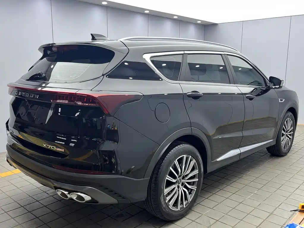 Jetour X70 PLUS 2023