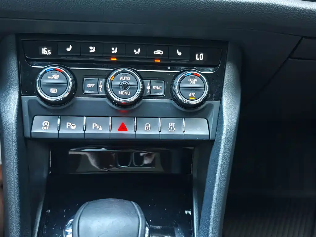Skoda Kodiak GT 2019 — фото 20