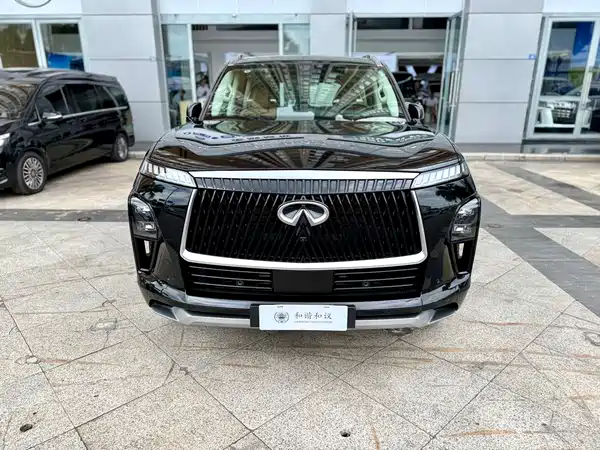 Infiniti QX80 2025