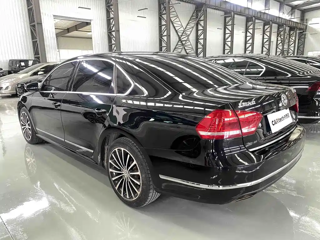 Volkswagen Passat 2015