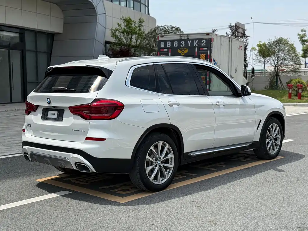 BMW X3 2021