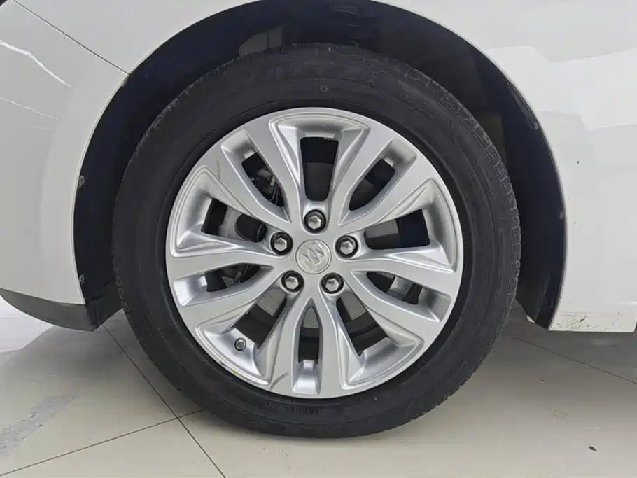 Buick Excelle 2022