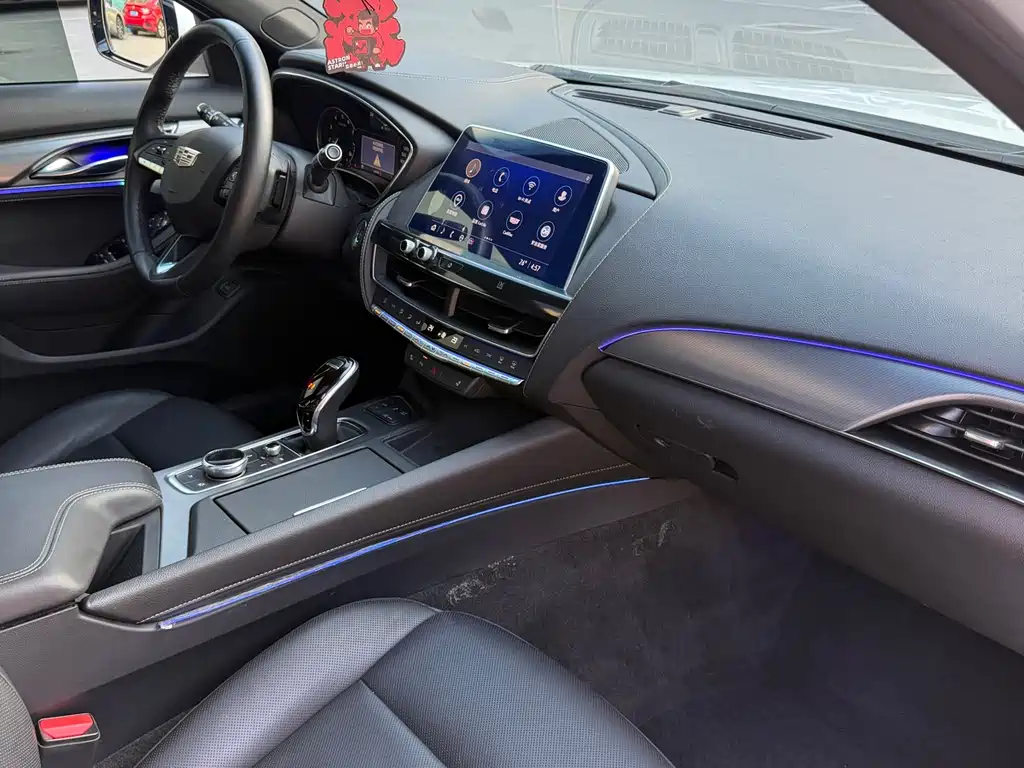 Cadillac CT5 2020 — фото 13
