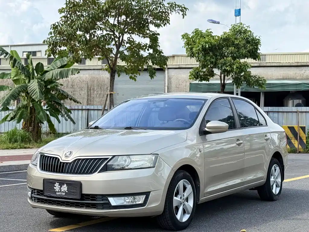 Skoda Rapid 2014