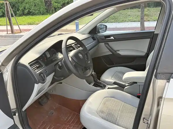 Skoda Rapid 2014