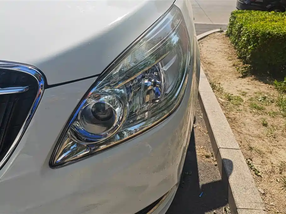 Buick GL8 2018