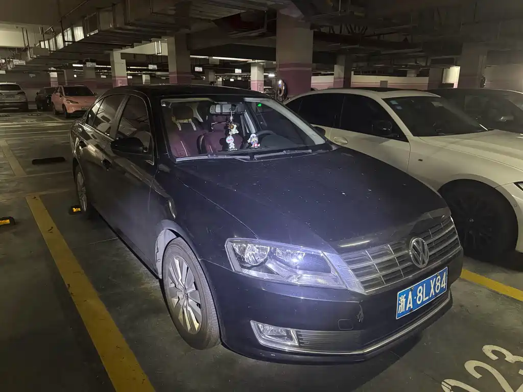 Volkswagen Lavida 2015