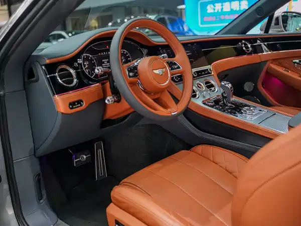 Bentley Continental 2022