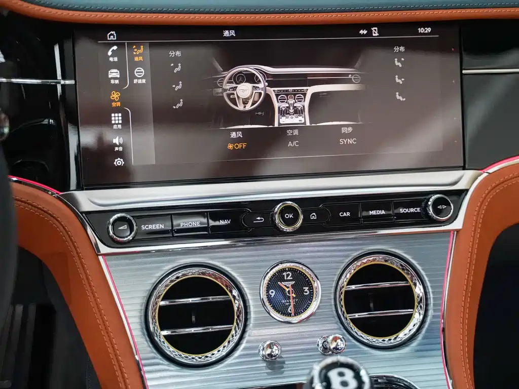 Bentley Continental 2021 — фото 10