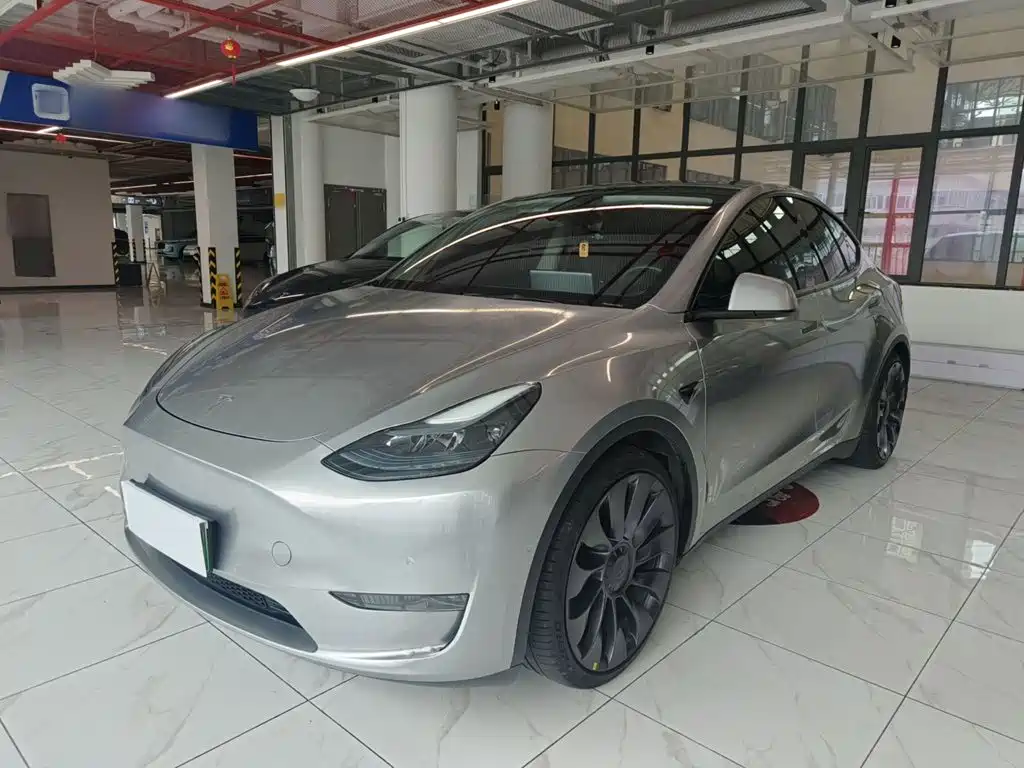 Tesla Model Y 2022