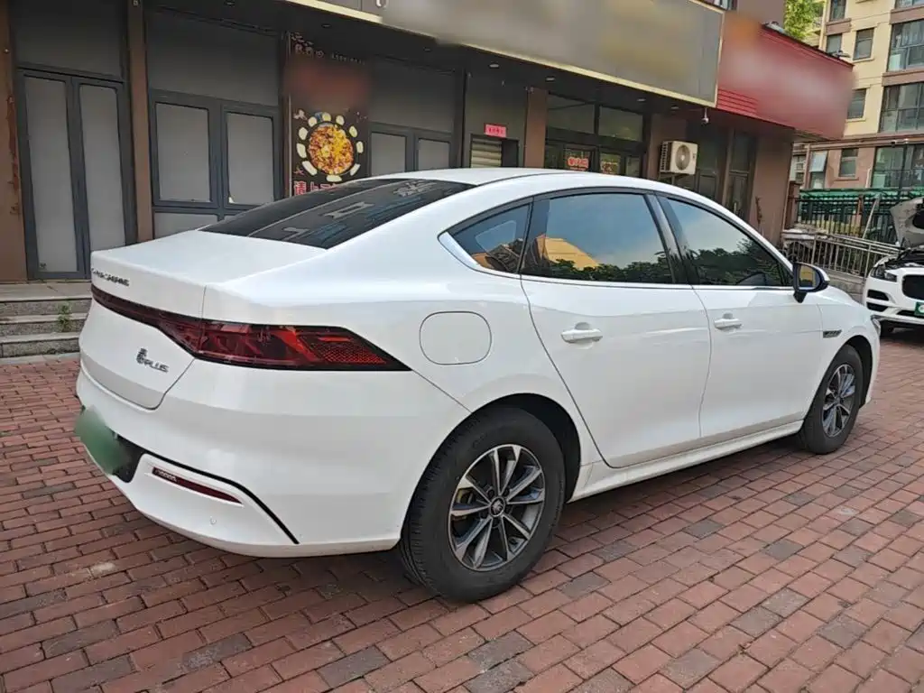 BYD Qin PLUS 2025 — фото 7
