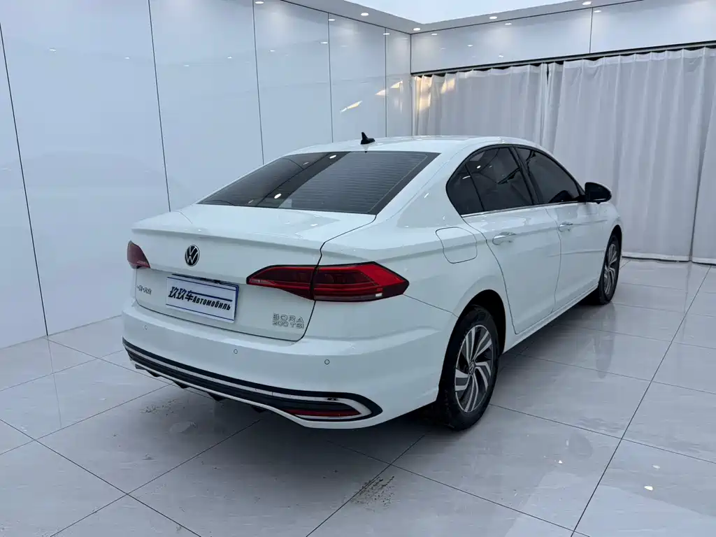 Volkswagen Bora 2023