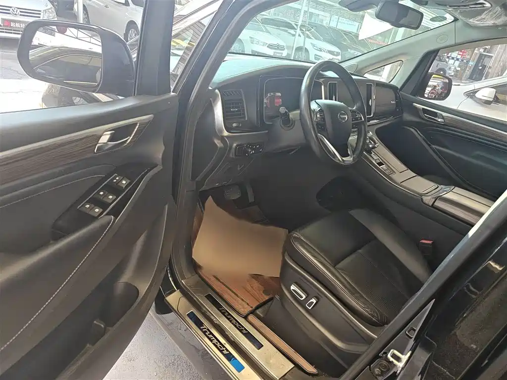 GAC Motor Trumpchi M8 2020 — фото 20
