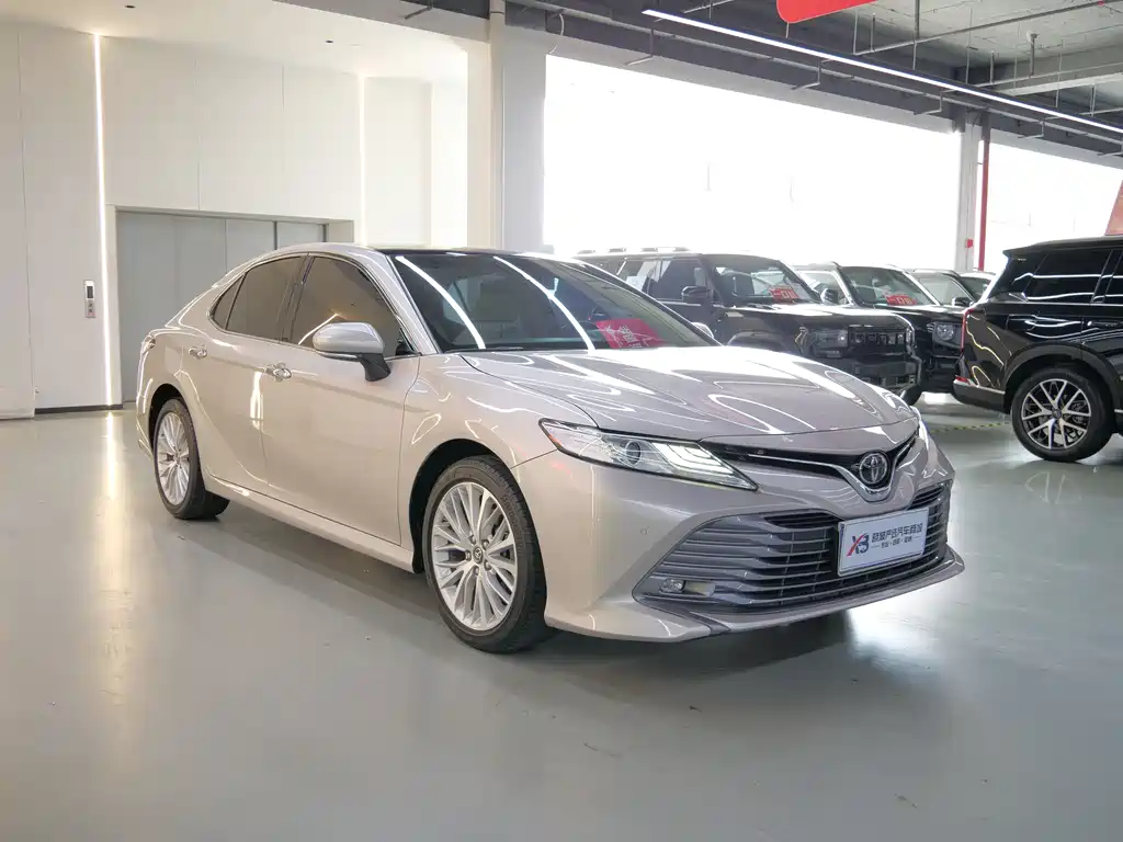 Toyota Camry 2021