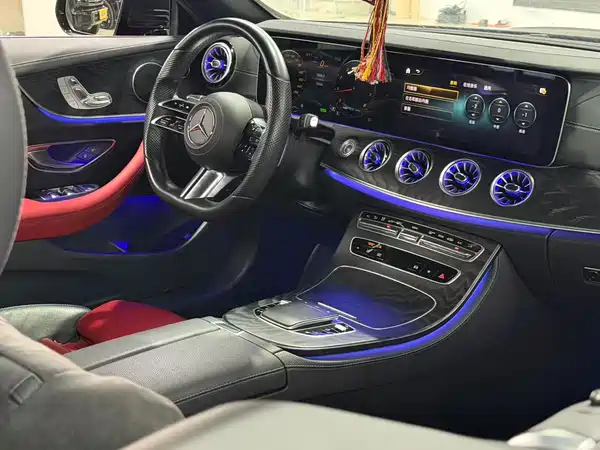Mercedes-Benz E-Class 2021