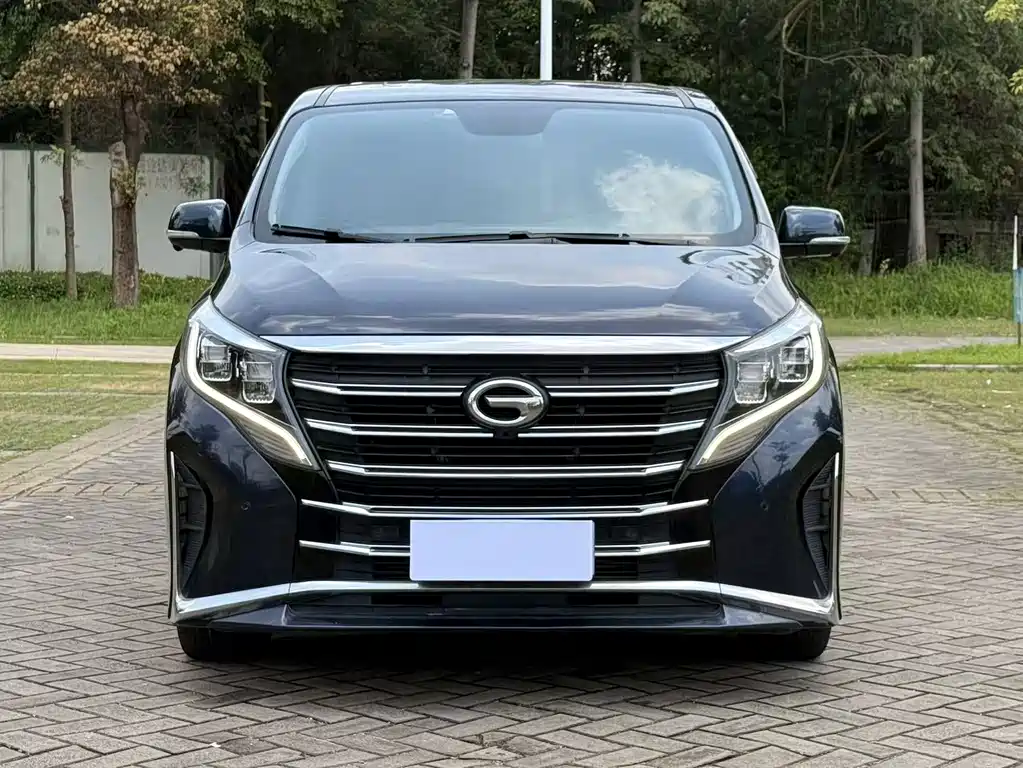 GAC Motor Trumpchi M8 2022 — фото 2