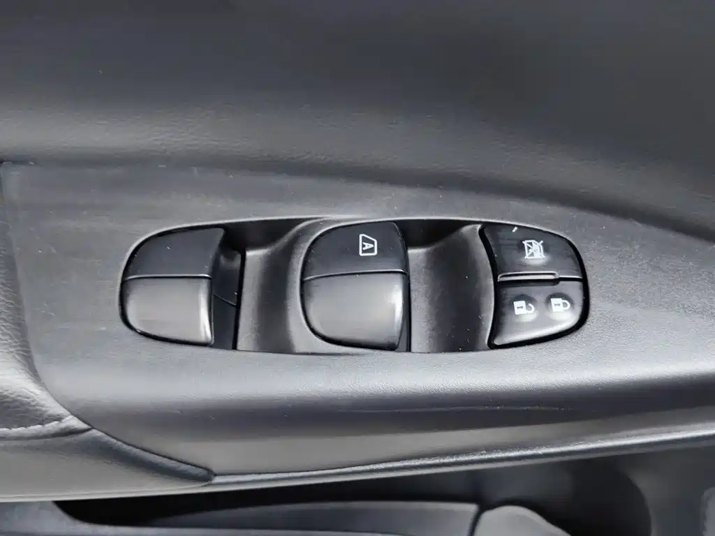 Nissan Sylphy 2021 — фото 9