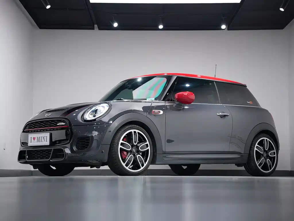 MINI JCW 2020 — фото 1