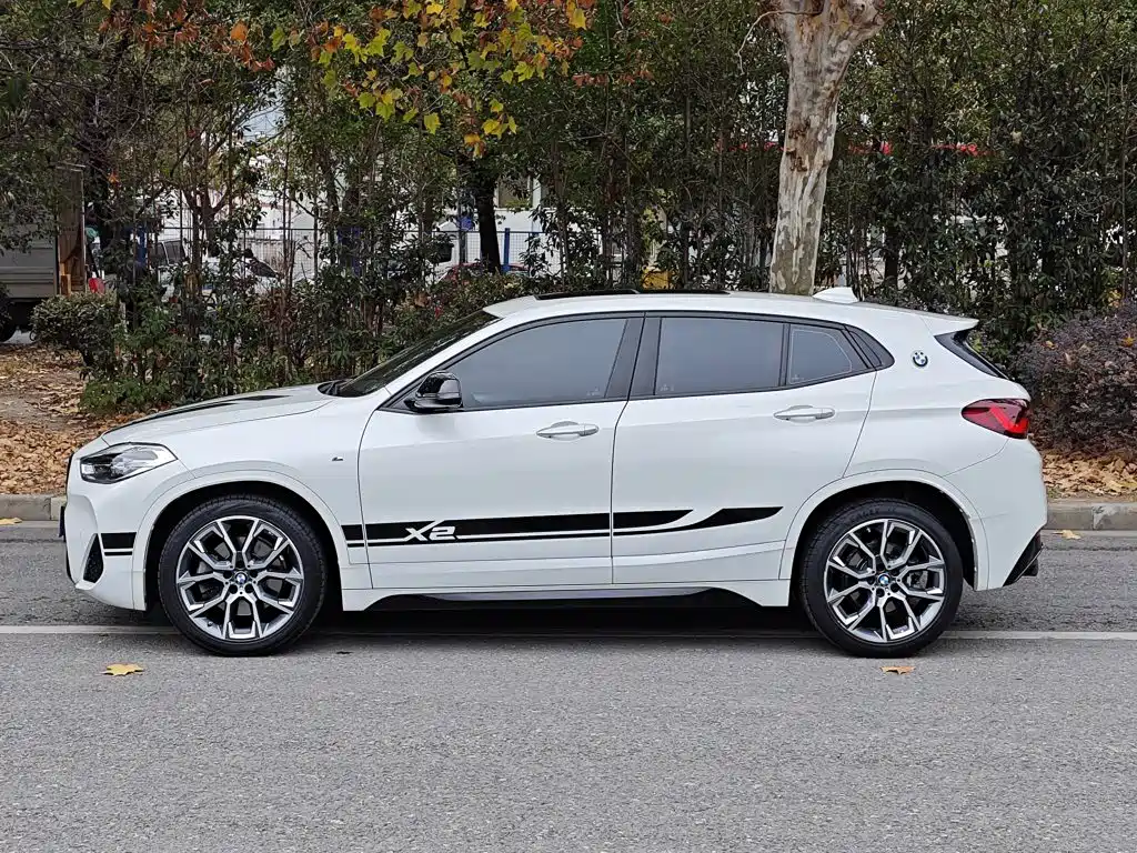 BMW X2 2021 — фото 21