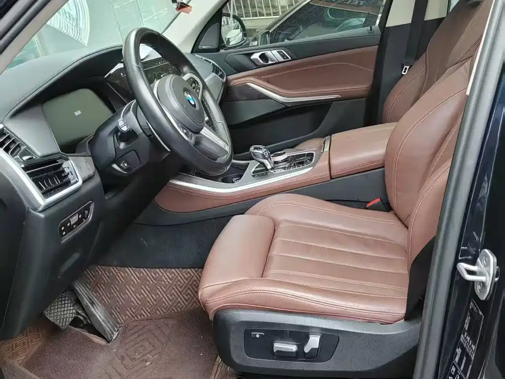 BMW X5 2021