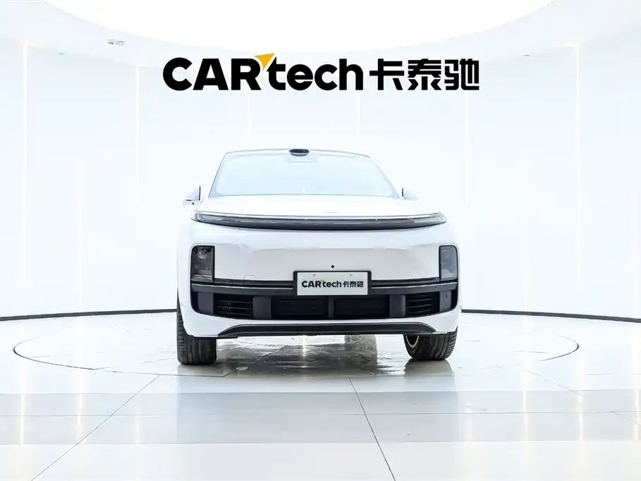 Li Auto Li L8 2025