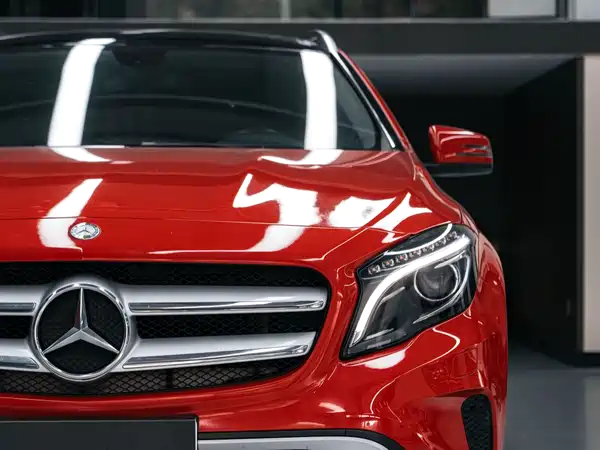 Mercedes-Benz GLA 2015