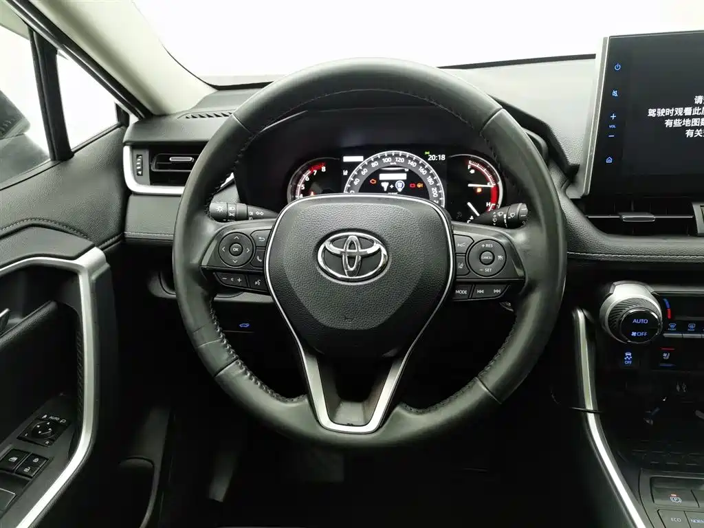 Toyota Wildlander 2021 — фото 11