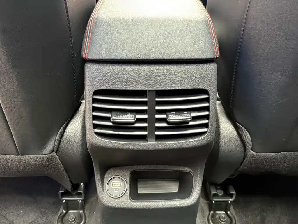 Kia KX3 2022 — фото 20