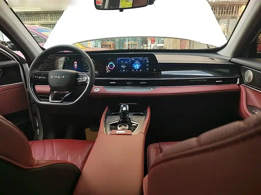 Chery Tiggo 7 PLUS NEV 2024 — фото 10