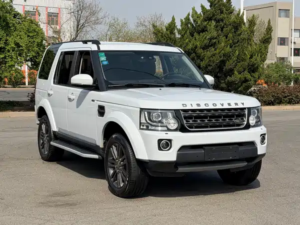 Land Rover Discovery 2016