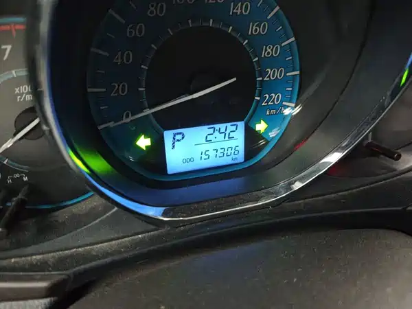 Toyota Yaris L 2015