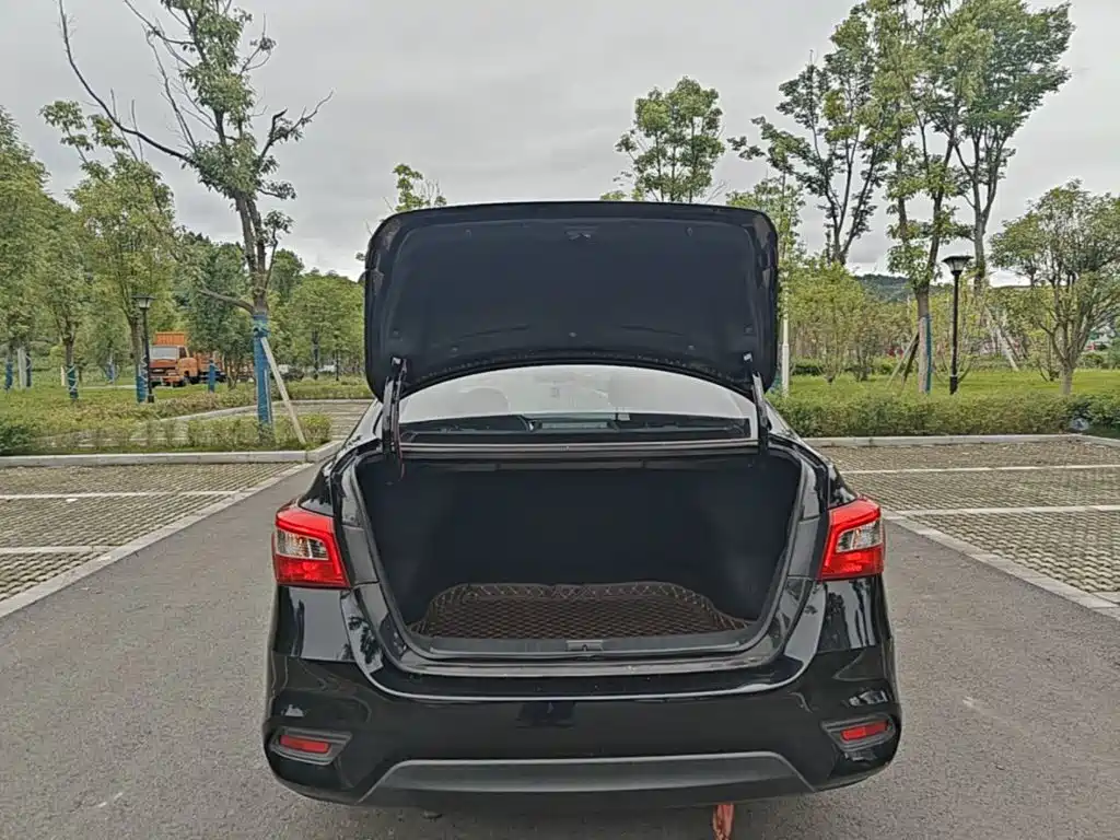 Nissan Sylphy 2024 — фото 19