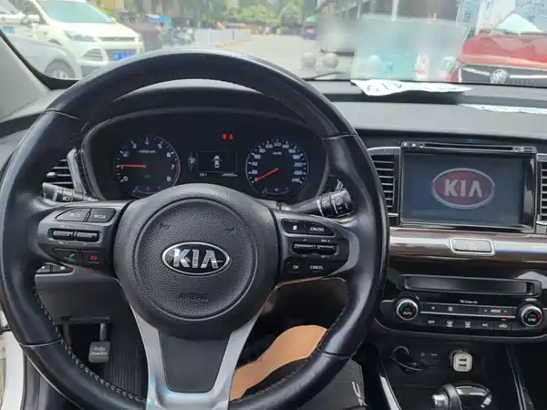 Kia K4 2015