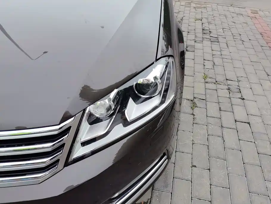 Volkswagen Magotan 2015
