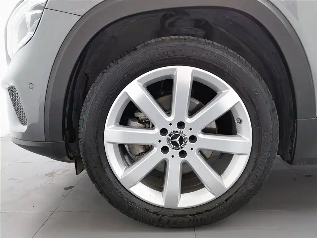Mercedes-Benz GLB 2020 — фото 17
