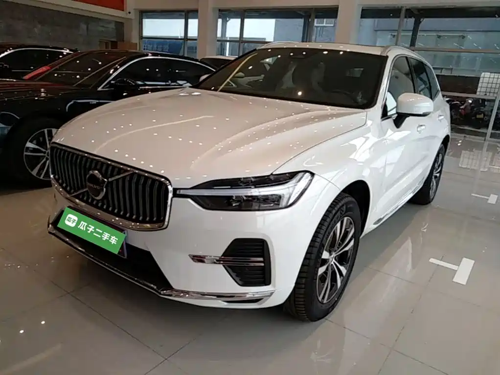 Volvo XC60 2026 — фото 2