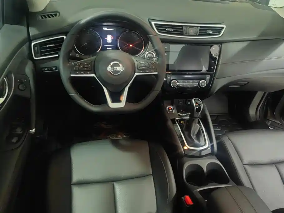 Nissan Qashqai 2023 — фото 13