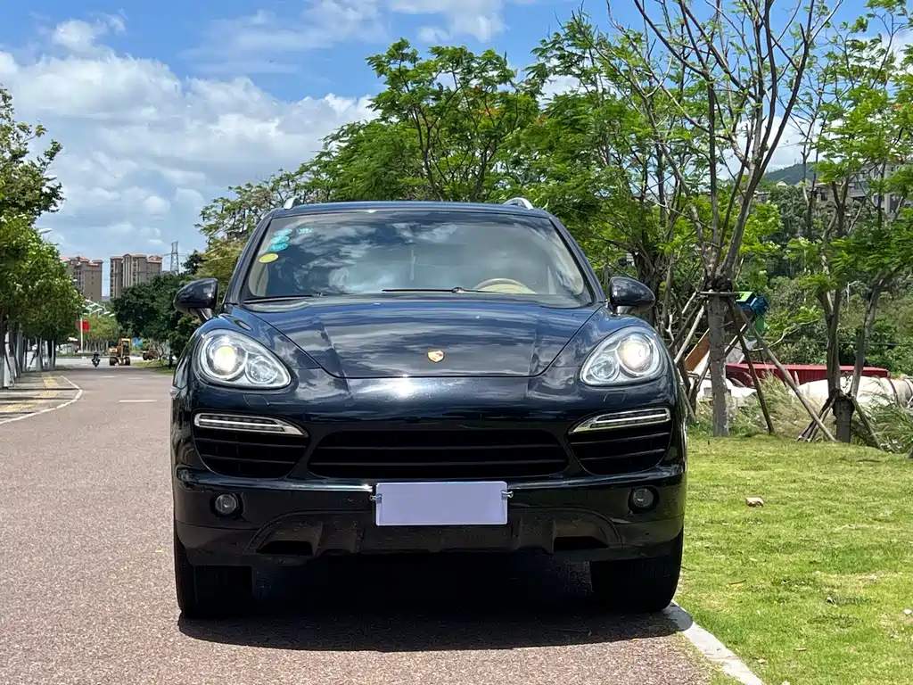 Porsche Cayenne 2013 — фото 2