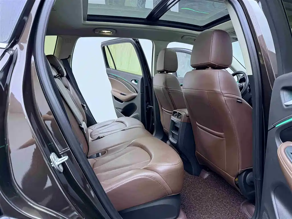 Buick Envision Plus 2021 — фото 11