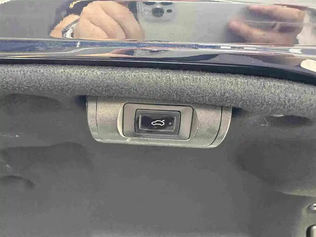 Lexus ES 2023 — фото 19
