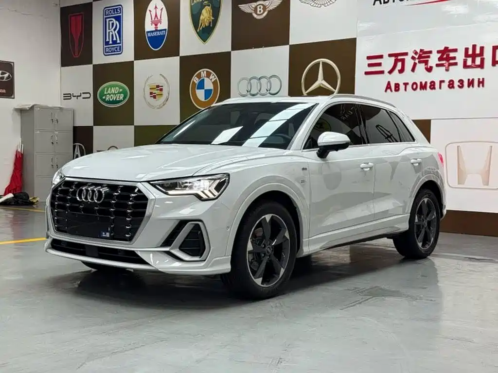 Audi Q3 2022