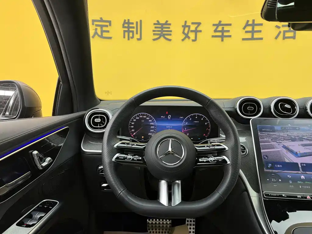 Mercedes-Benz GLC Coupe 2025 — фото 9