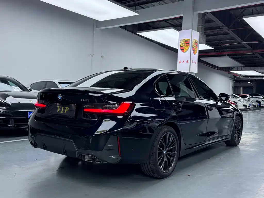 BMW 3 Series 2022 — фото 18