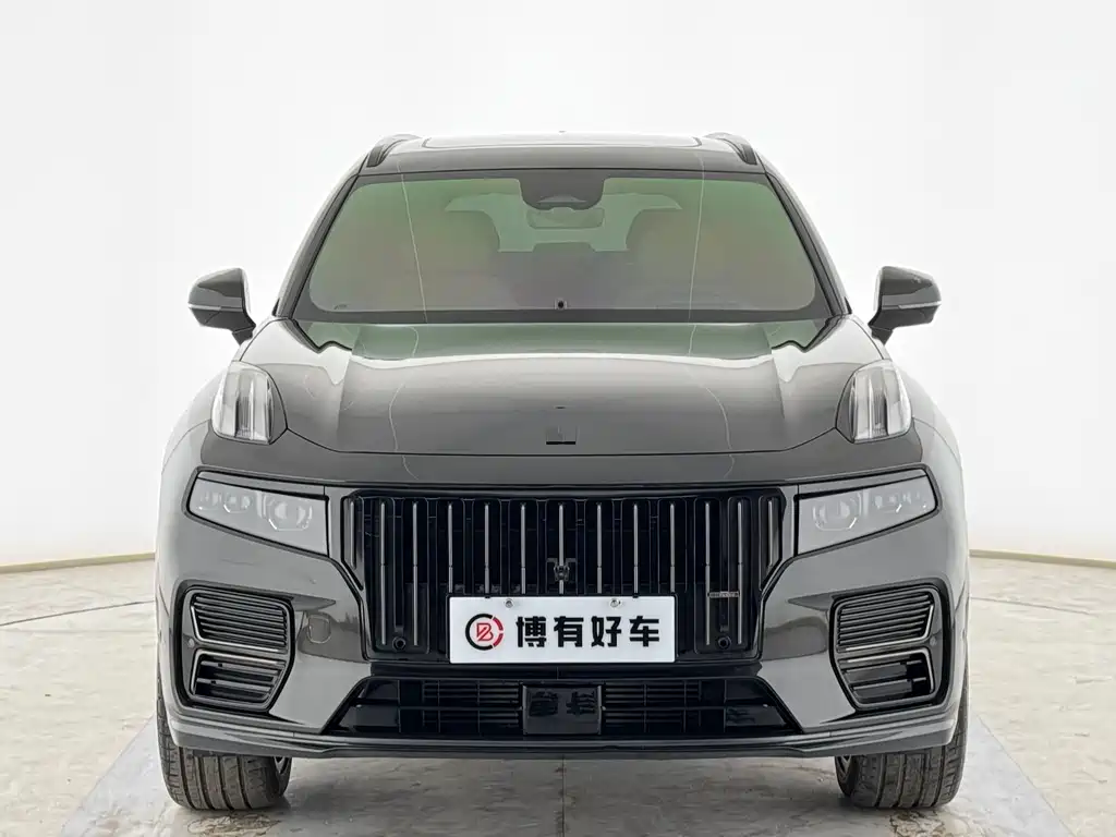 Lynk & Co 09 EM-P 2025