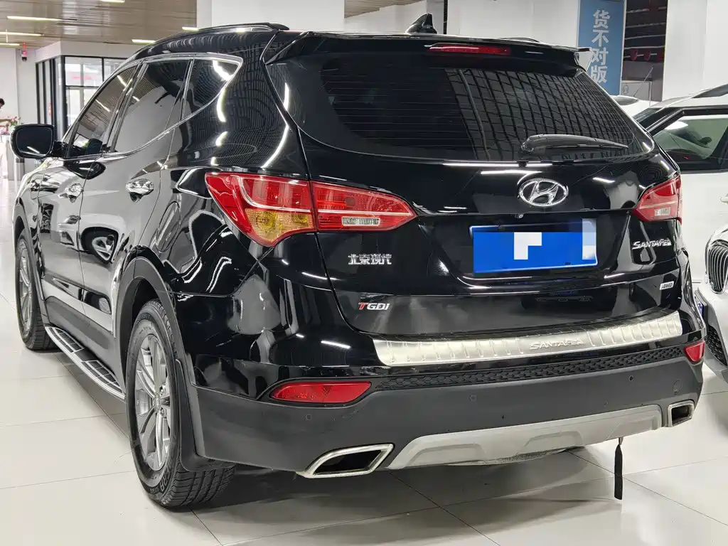 Hyundai Santa Fe 2015 — фото 4