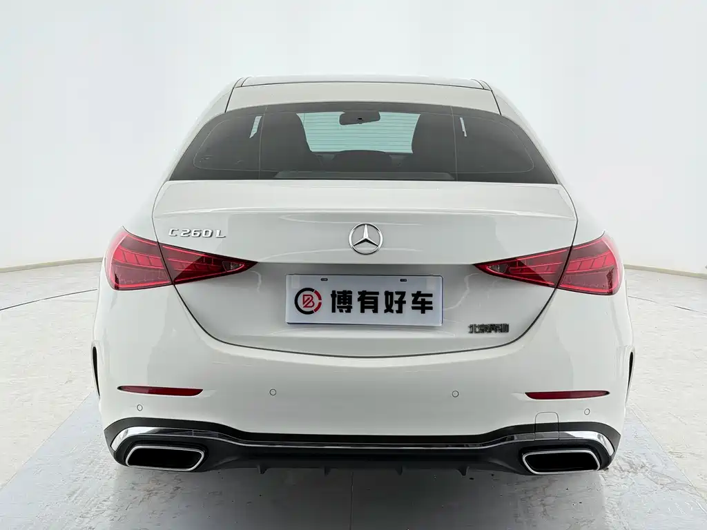 Mercedes-Benz C-Class 2023 — фото 13