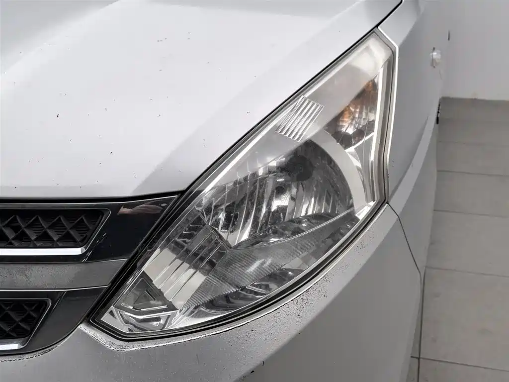 Wuling Rongguang V 2016 — фото 7