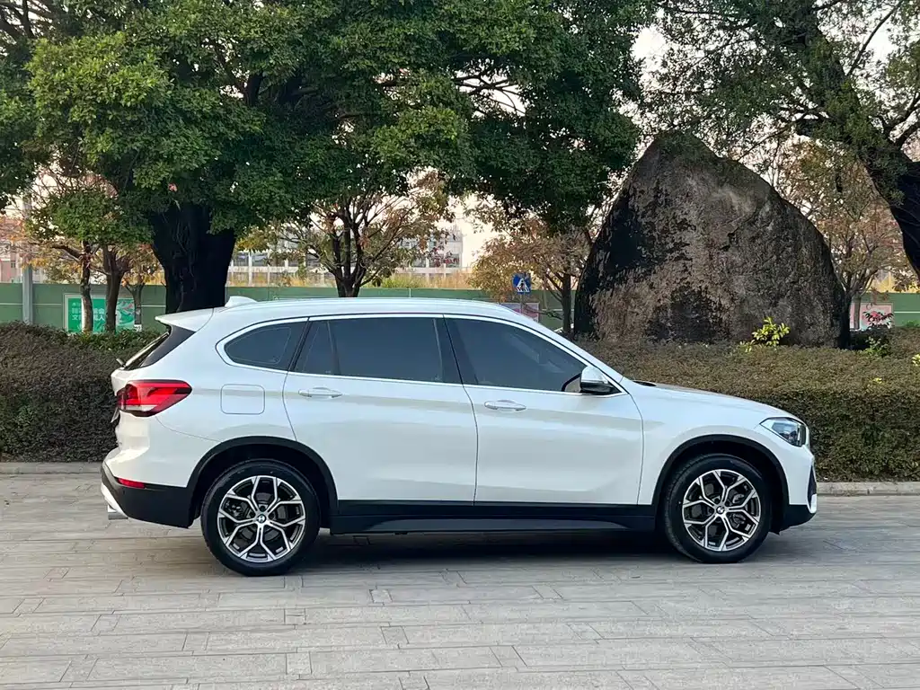BMW X1 2023 — фото 7